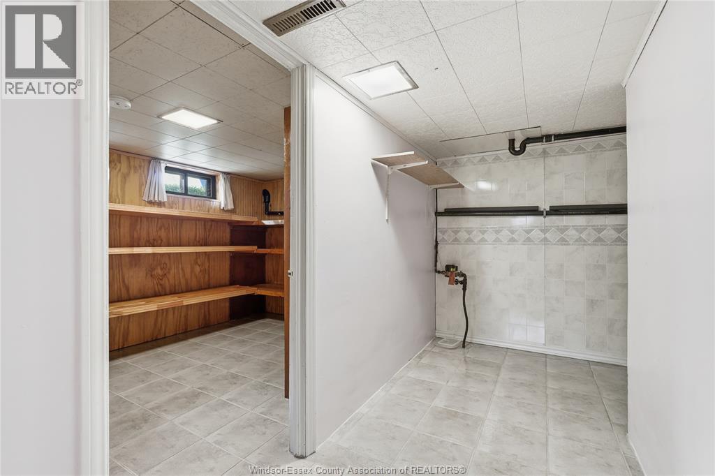 2631 ASKIN AVENUE - 23