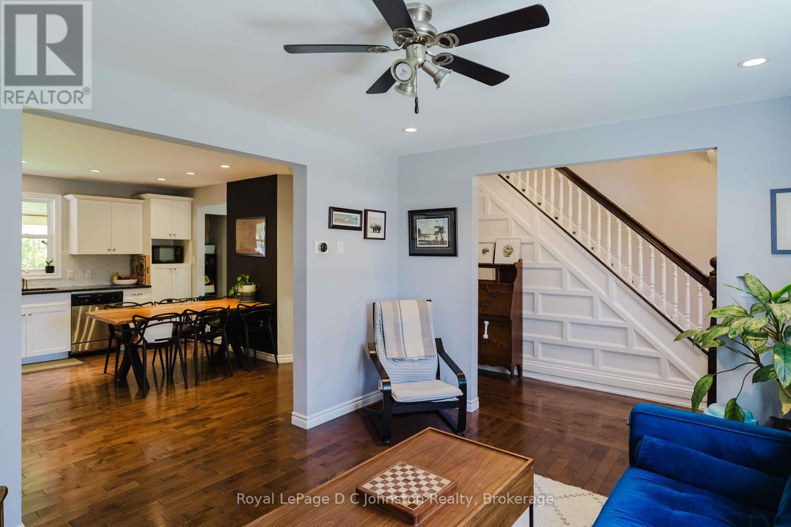 166 MACDONALD LANE - 12