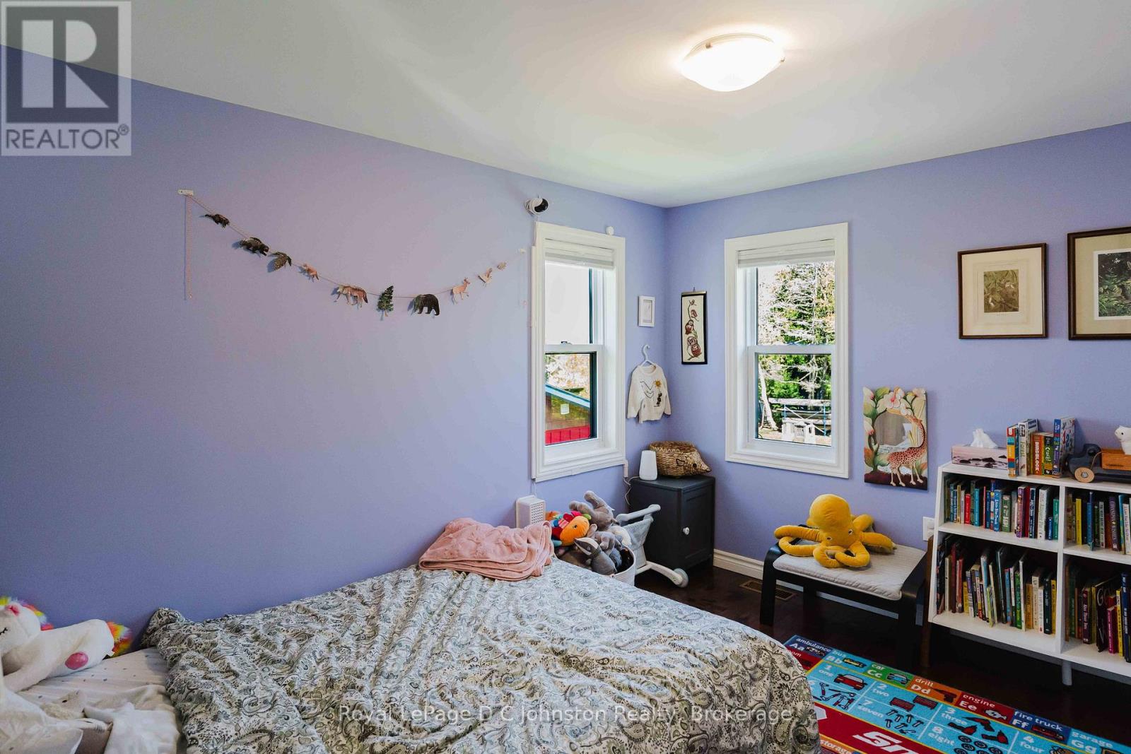 166 MACDONALD LANE - 22