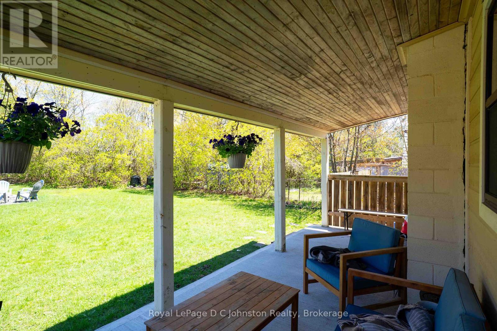 166 MACDONALD LANE - 34