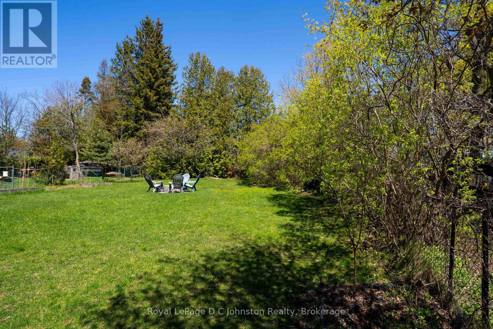 166 MACDONALD LANE - 35