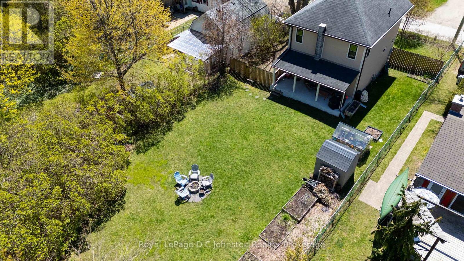 166 MACDONALD LANE - 6