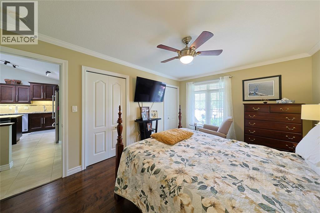 248 BENTLEY COURT - 13