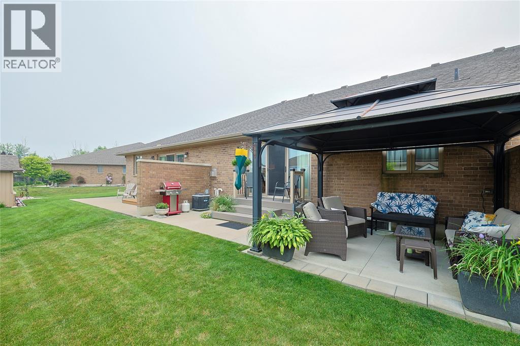 248 BENTLEY COURT - Image 32