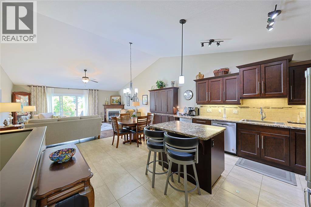 248 BENTLEY COURT - Image 6