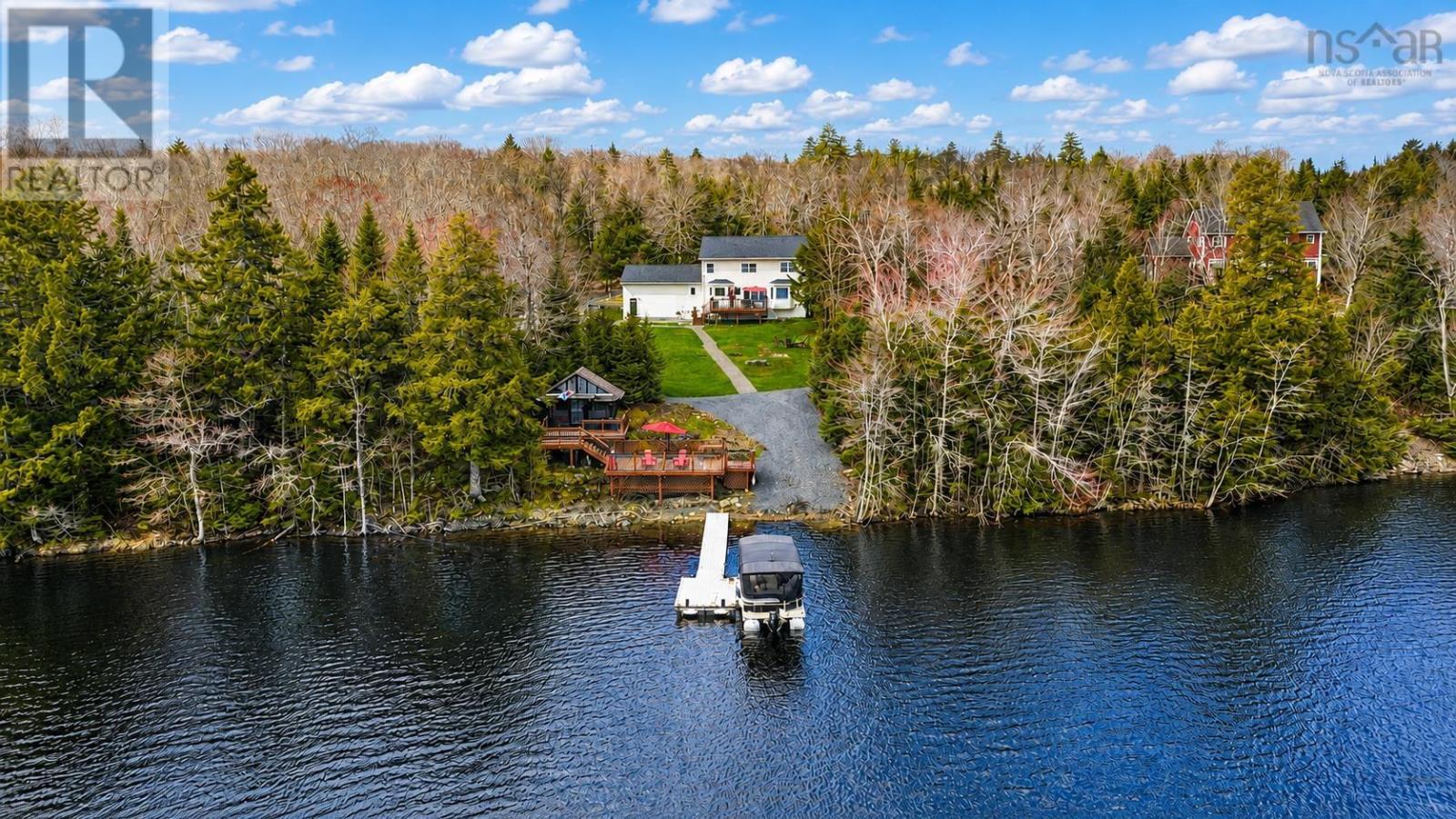 206 Sandwick Drive - 1