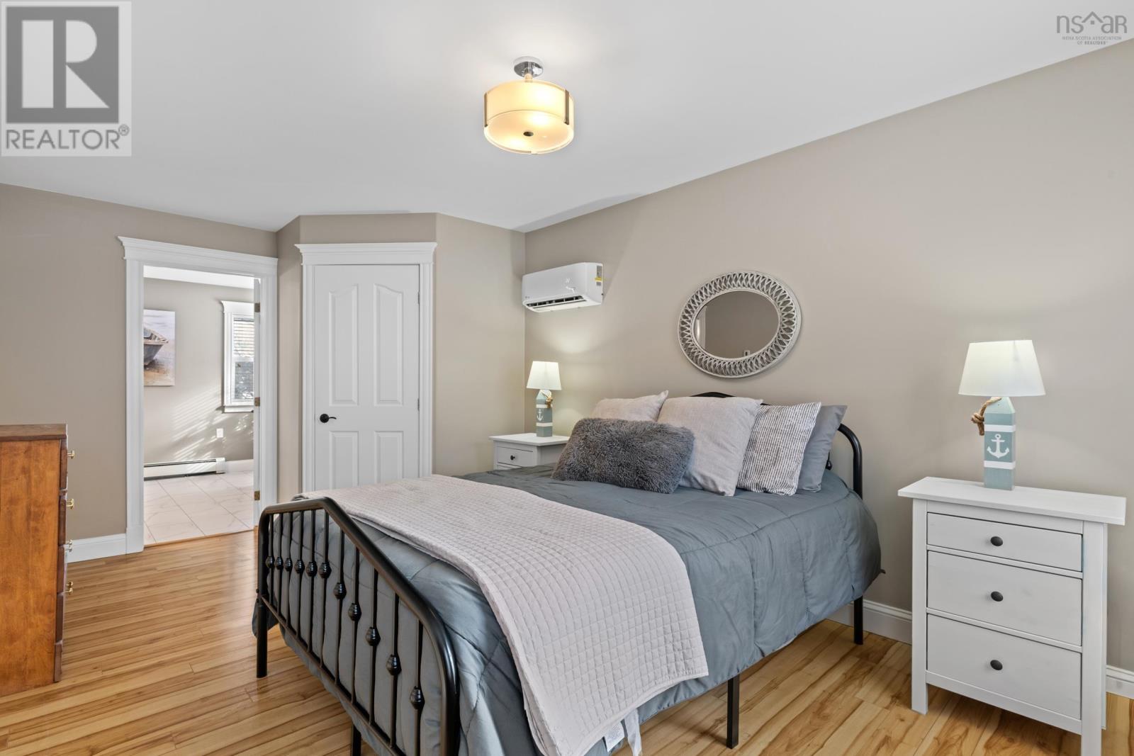 206 Sandwick Drive - 24