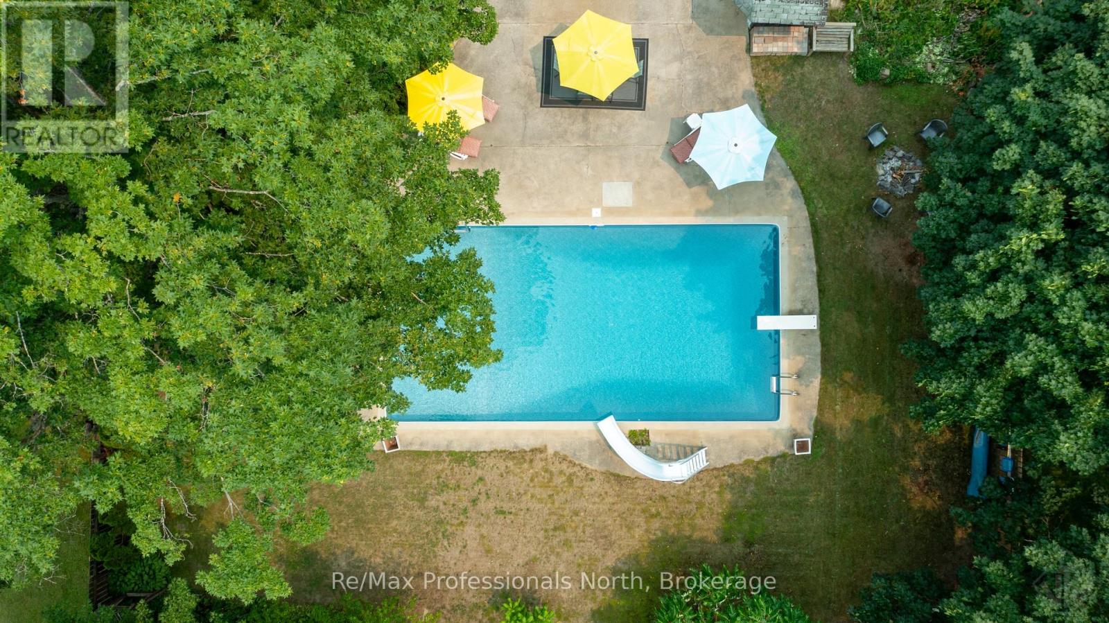 695 JOHN STREET N - Image 39