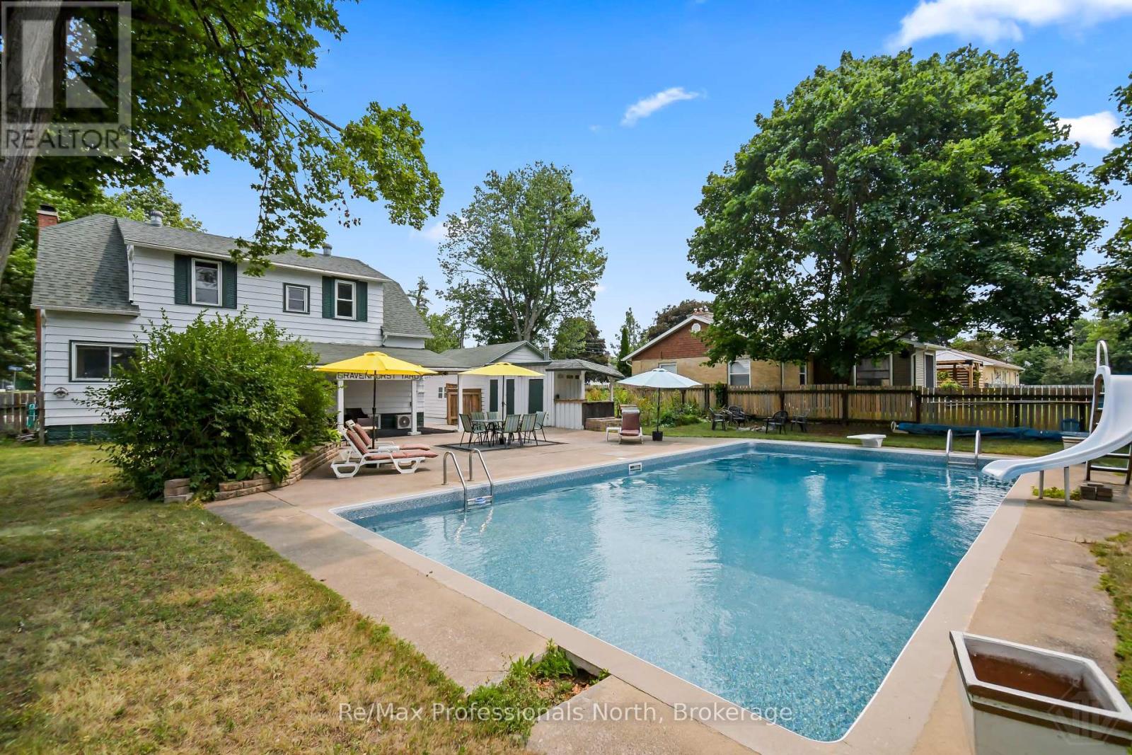 695 JOHN STREET N - Image 8