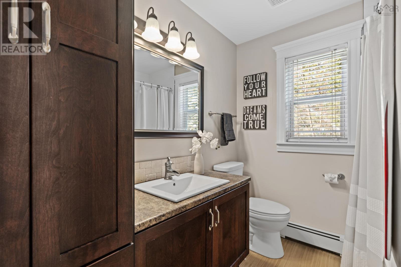 206 Sandwick Drive - 29