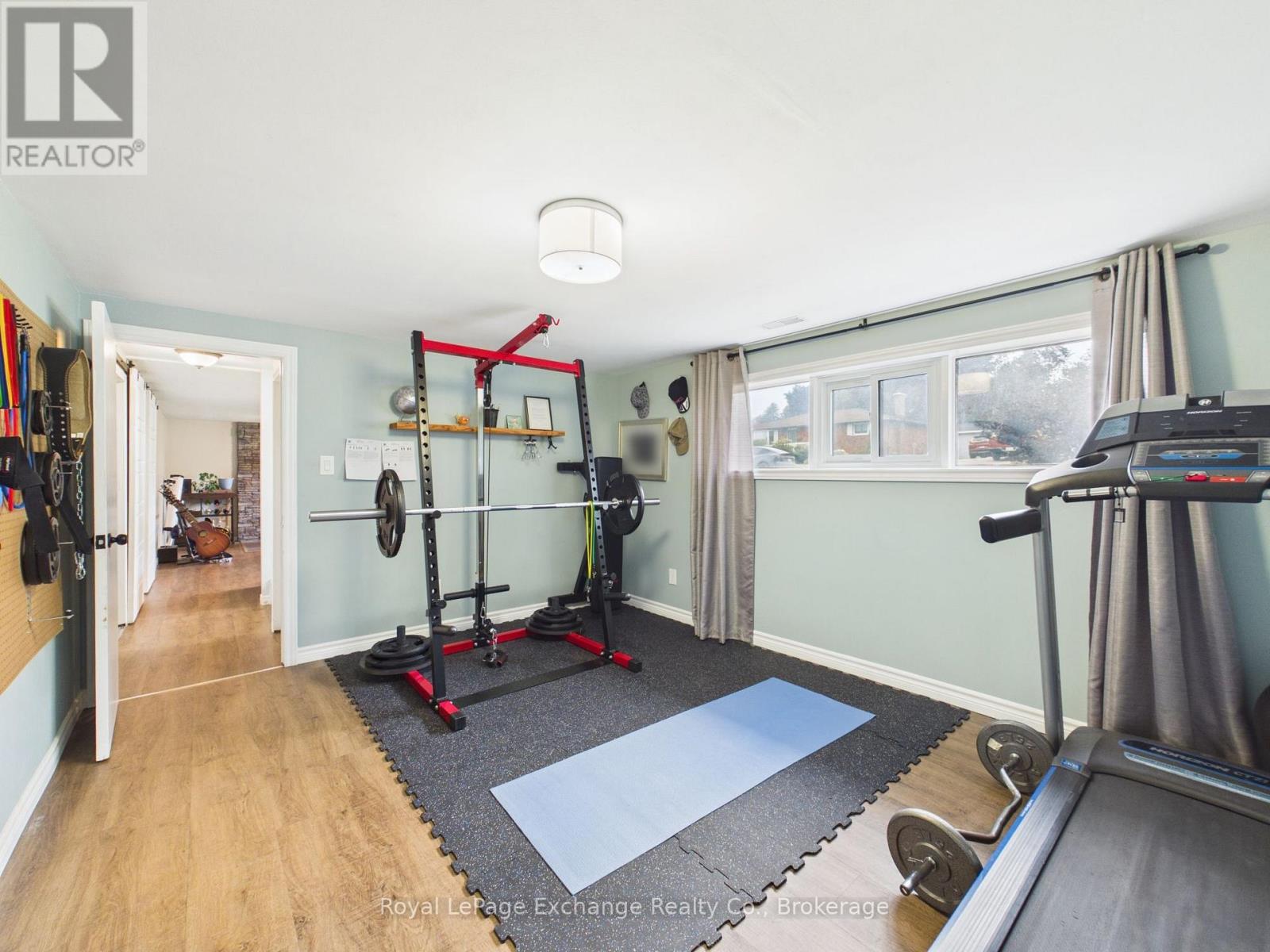 453 ELGIN STREET - Image 17