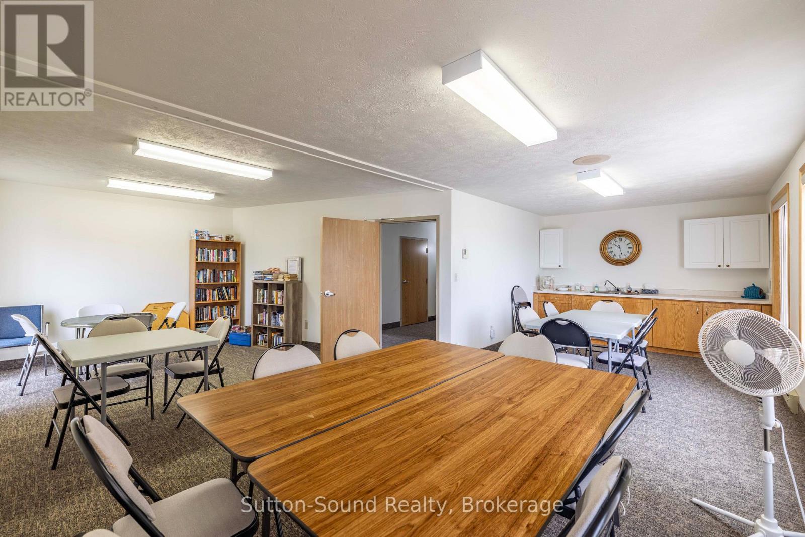 #208 1775 9TH AVENUE E - 22