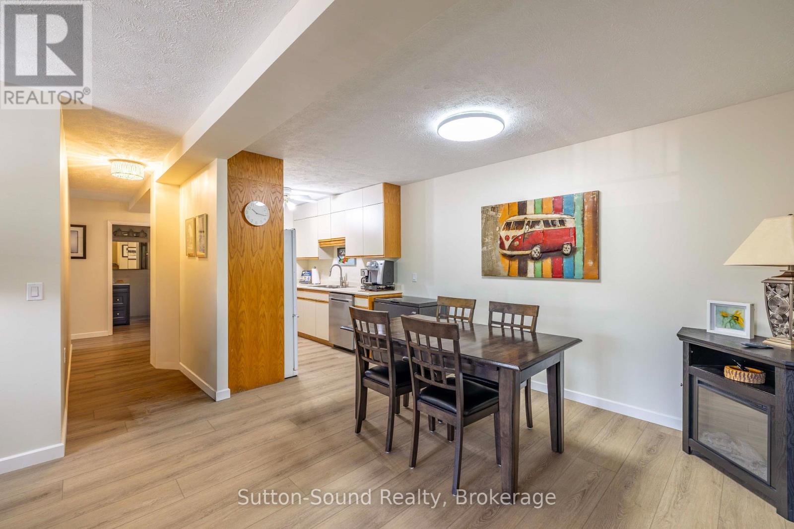 #208 1775 9TH AVENUE E - 7