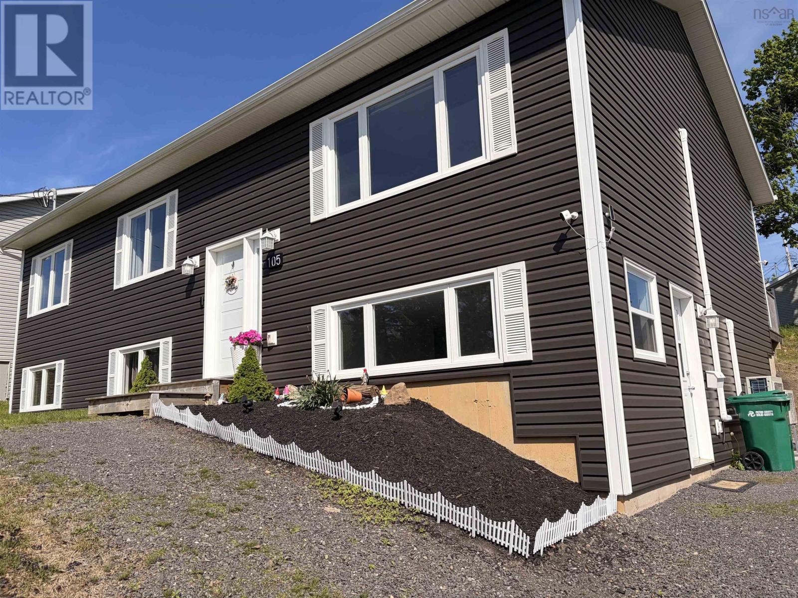 105 Birchview Crescent - 2