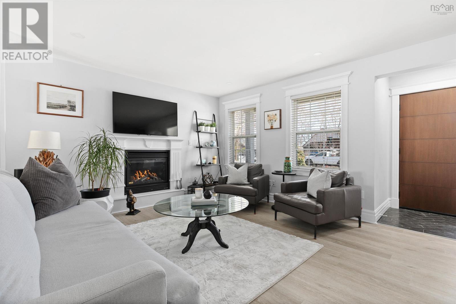 42 Margaret Road - 10