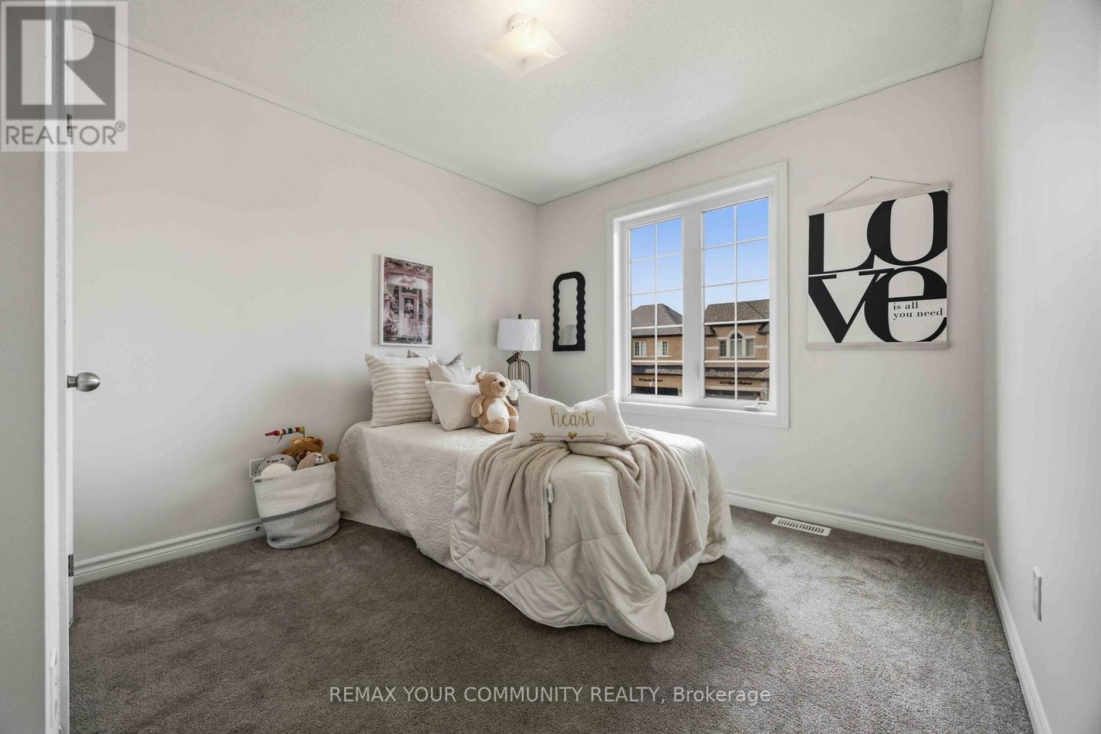 1117 SKYRIDGE BOULEVARD - 37