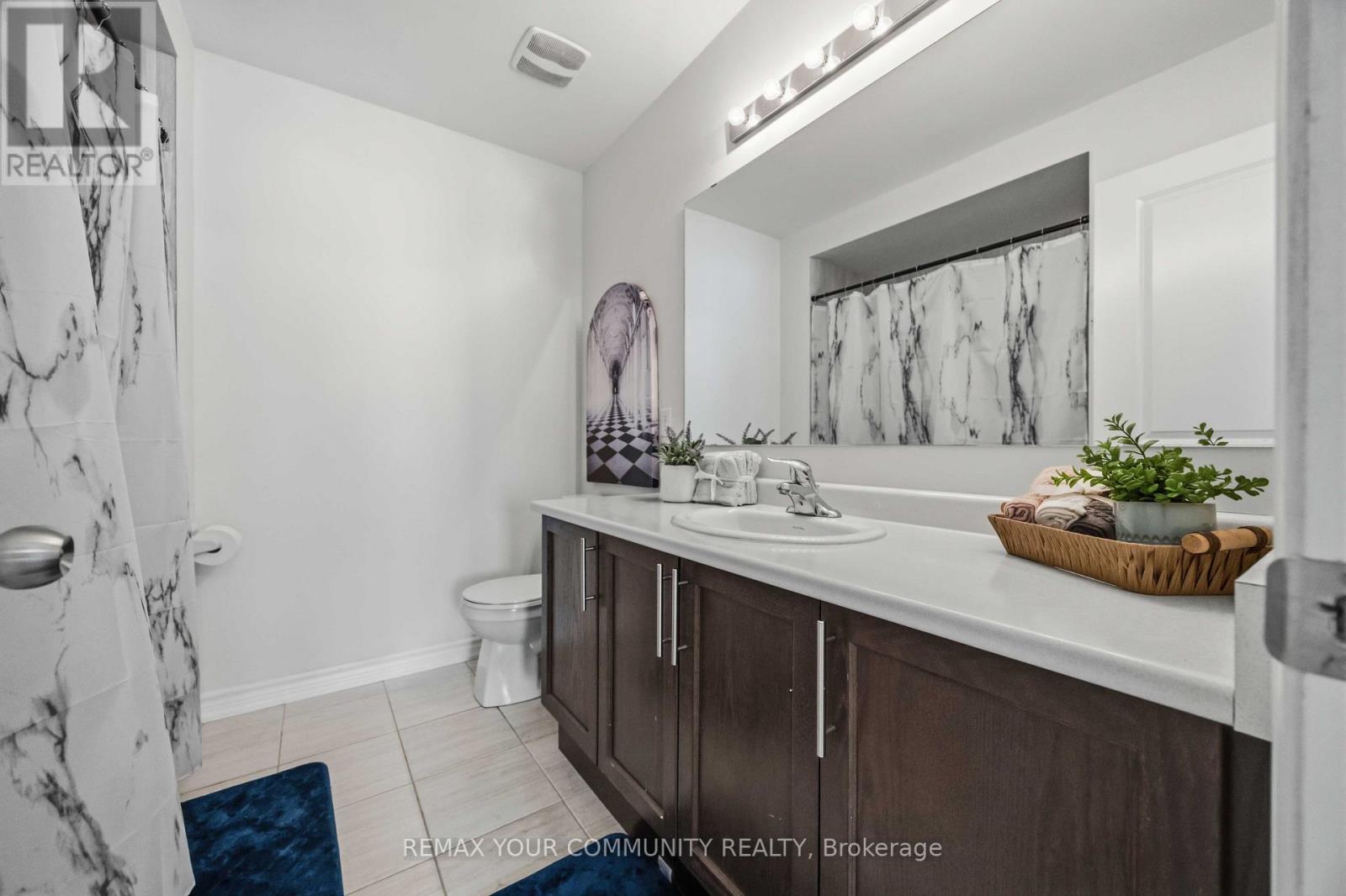 1117 SKYRIDGE BOULEVARD - 40
