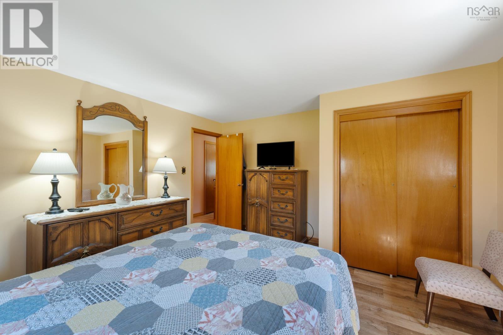 987 Parker Mountain Road - 20