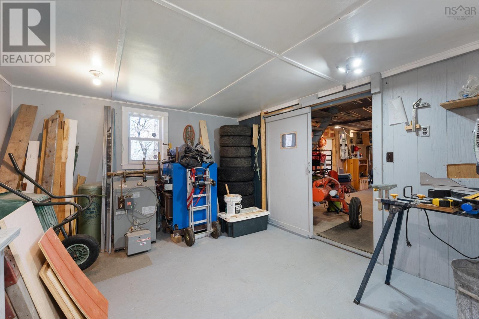 987 Parker Mountain Road - 29