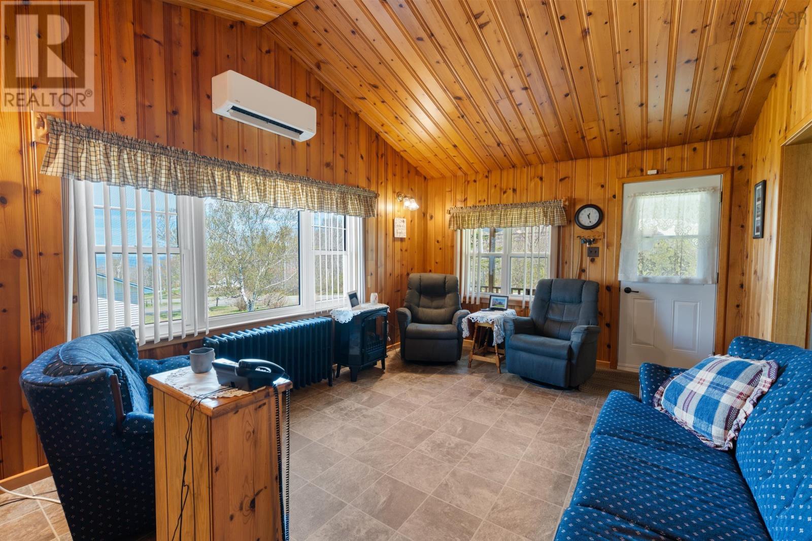 987 Parker Mountain Road - 8