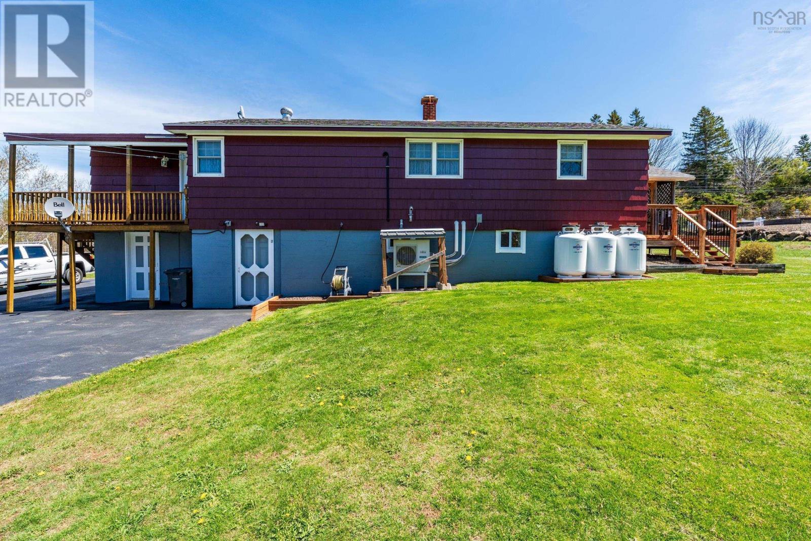 987 Parker Mountain Road - 33