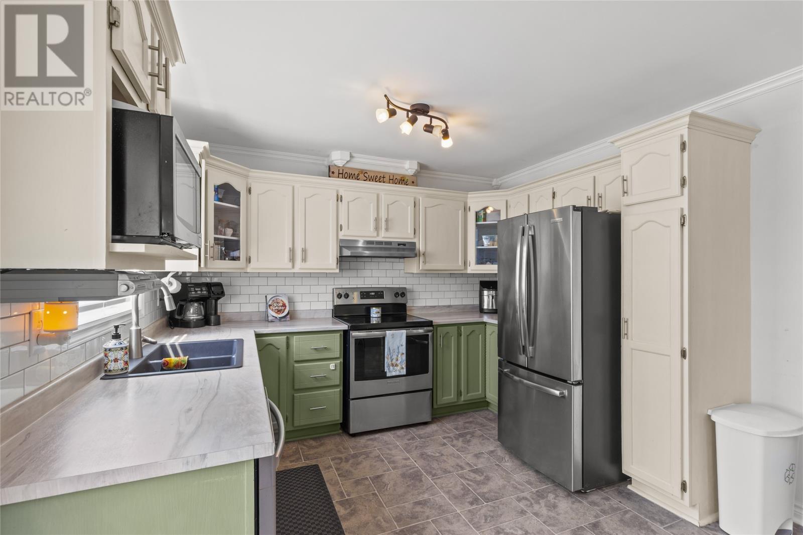 28 Laumann Place - 8