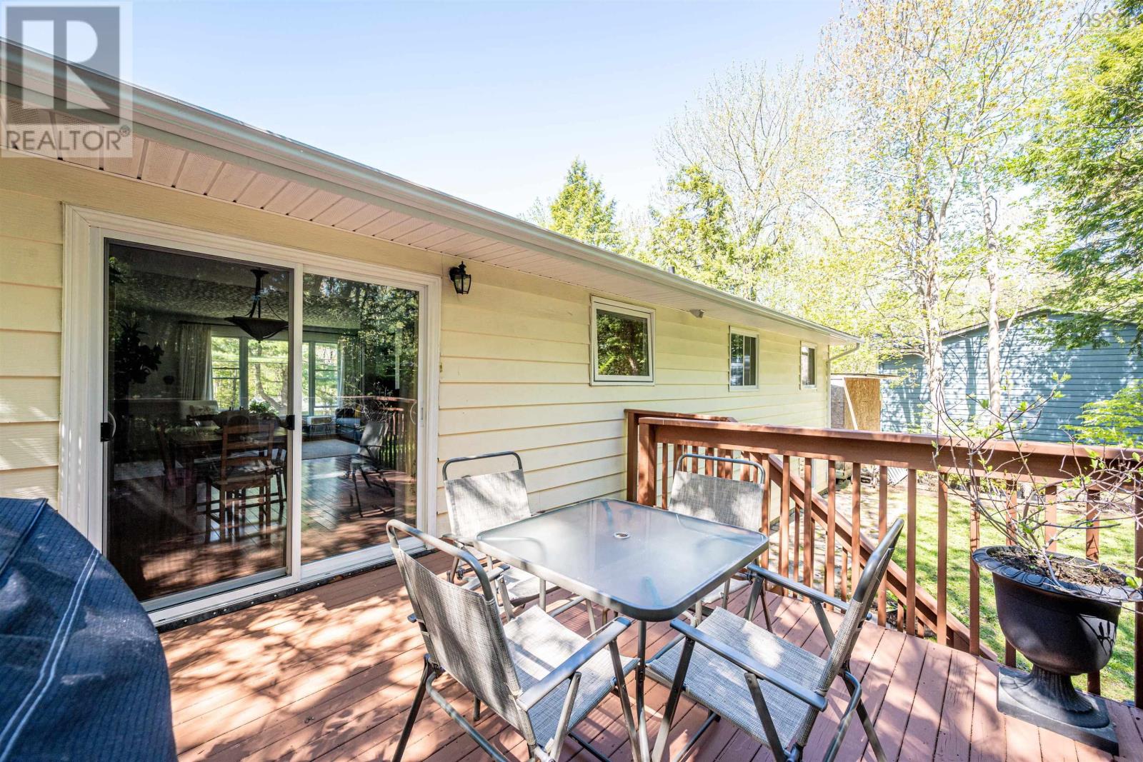 32 Martyn Drive - 4