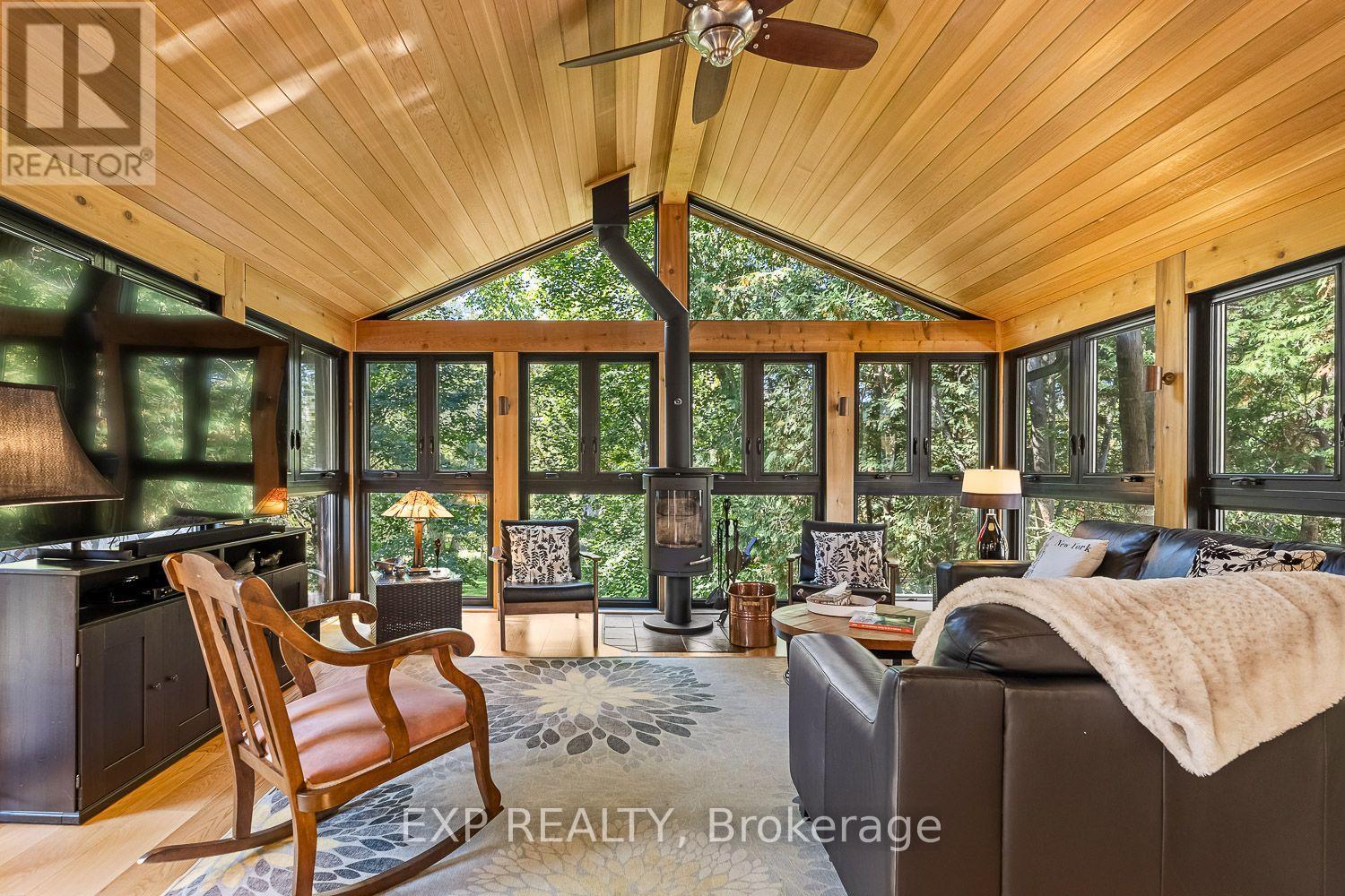 208 LORNE AVENUE - Image 14