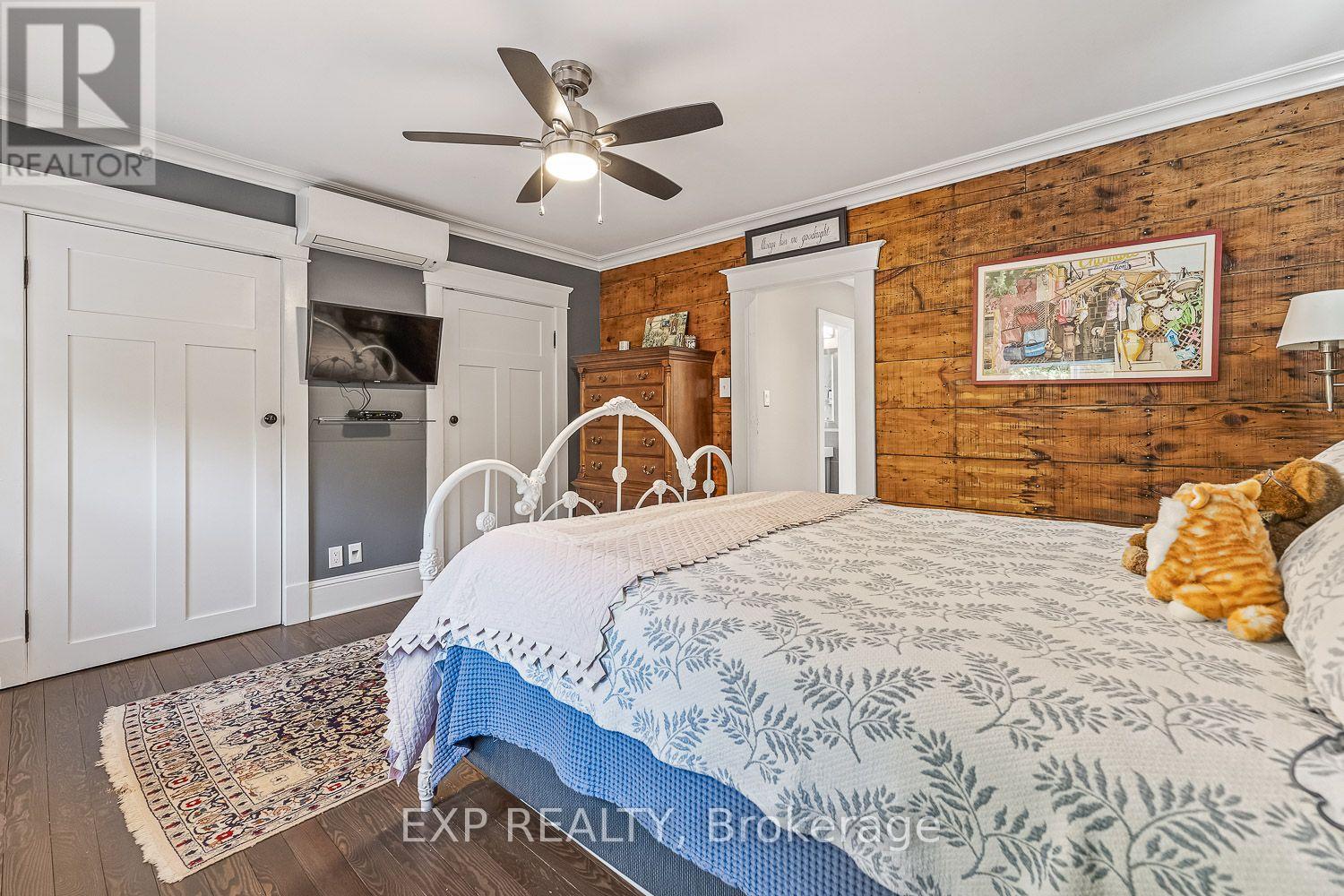 208 LORNE AVENUE - 22