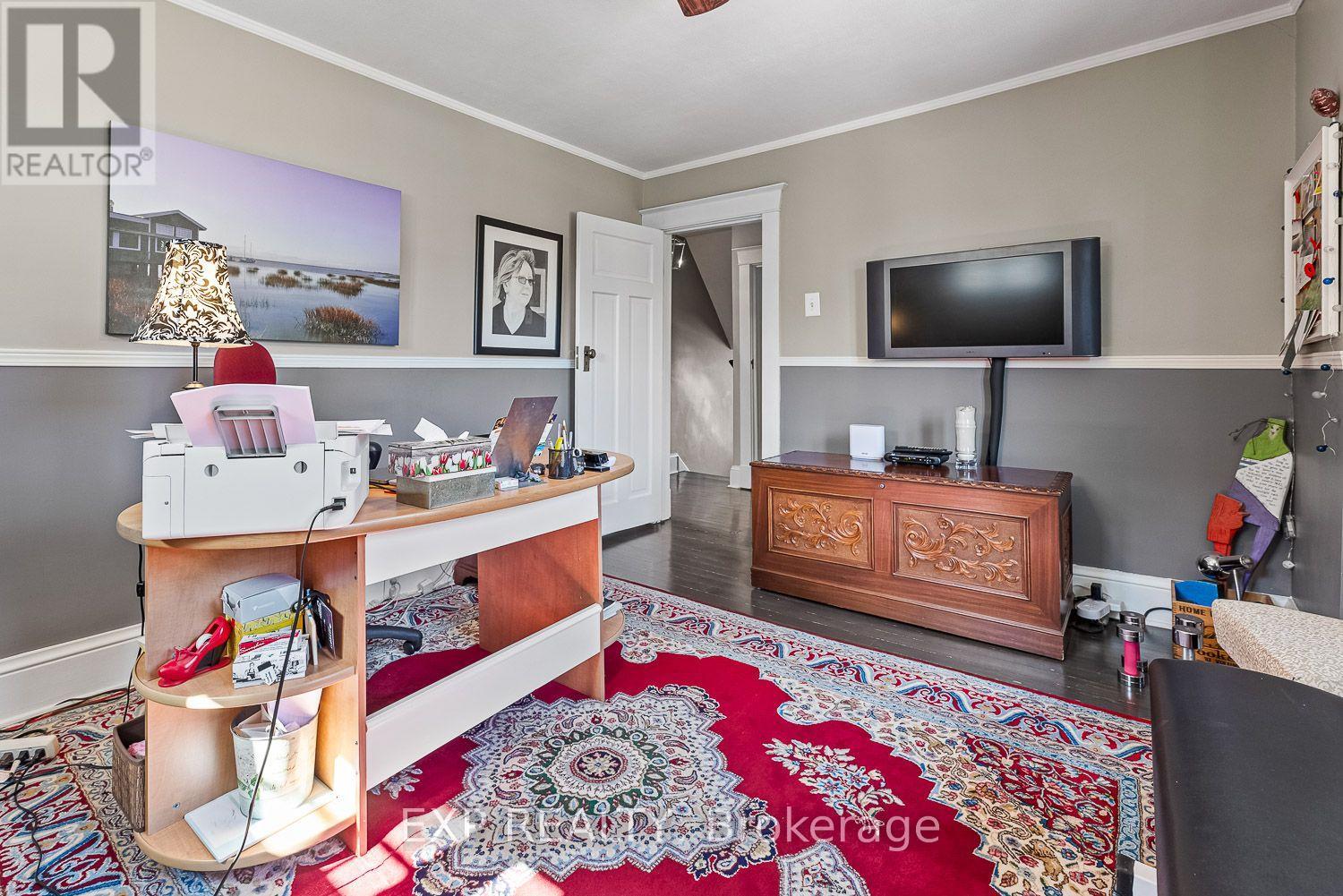 208 LORNE AVENUE - Image 26