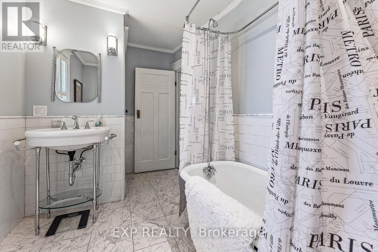 208 LORNE AVENUE - Image 27