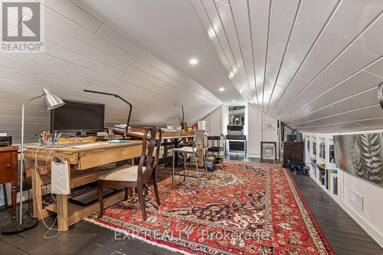 208 LORNE AVENUE - Image 29