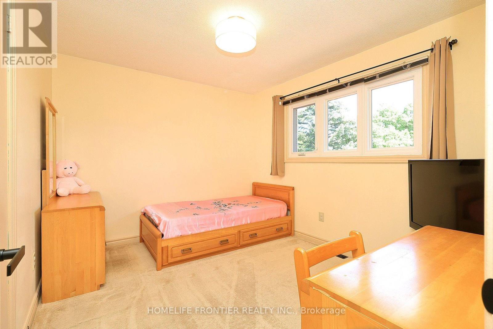 48 ASHFIELD DRIVE - Image 12