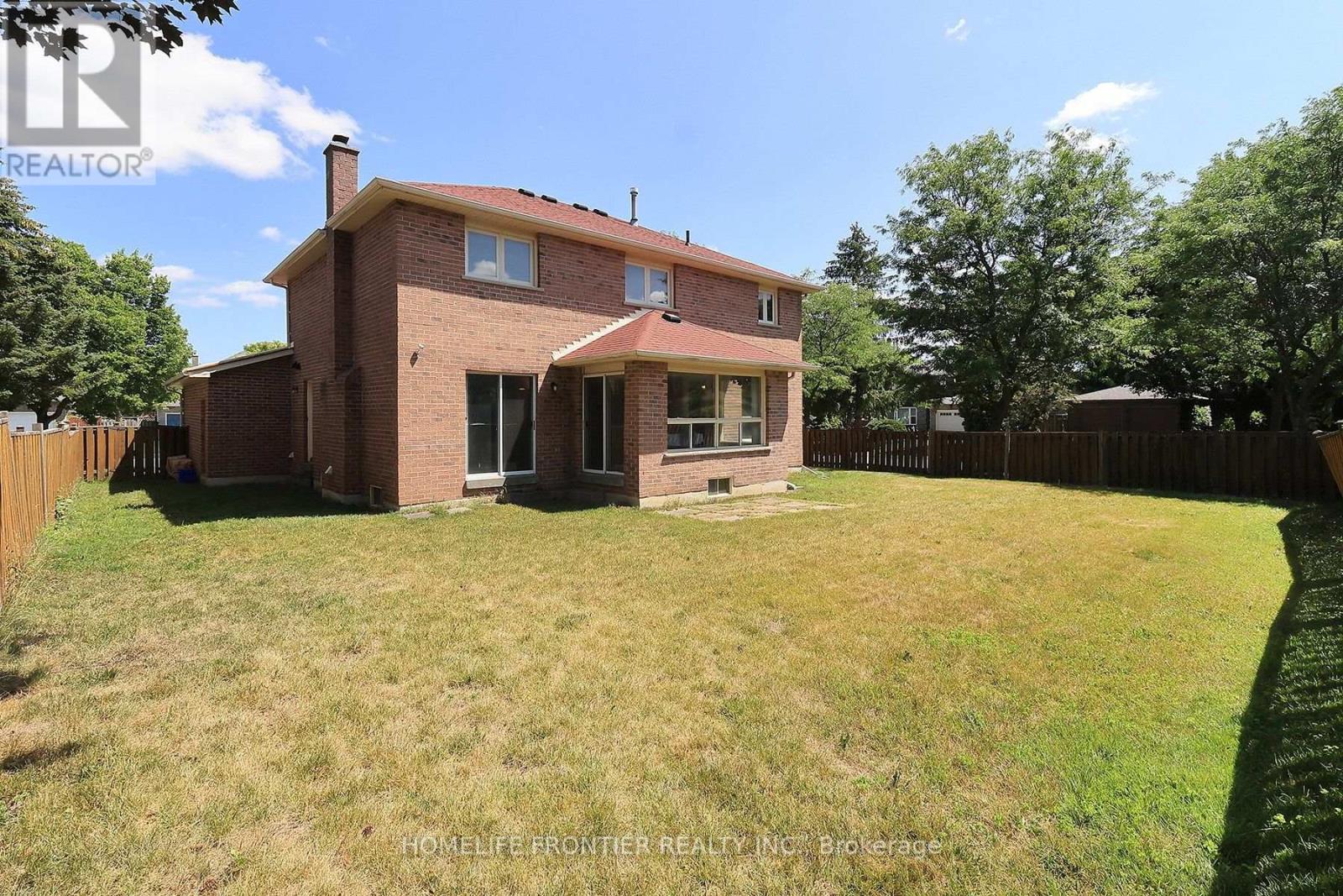 48 ASHFIELD DRIVE - 20