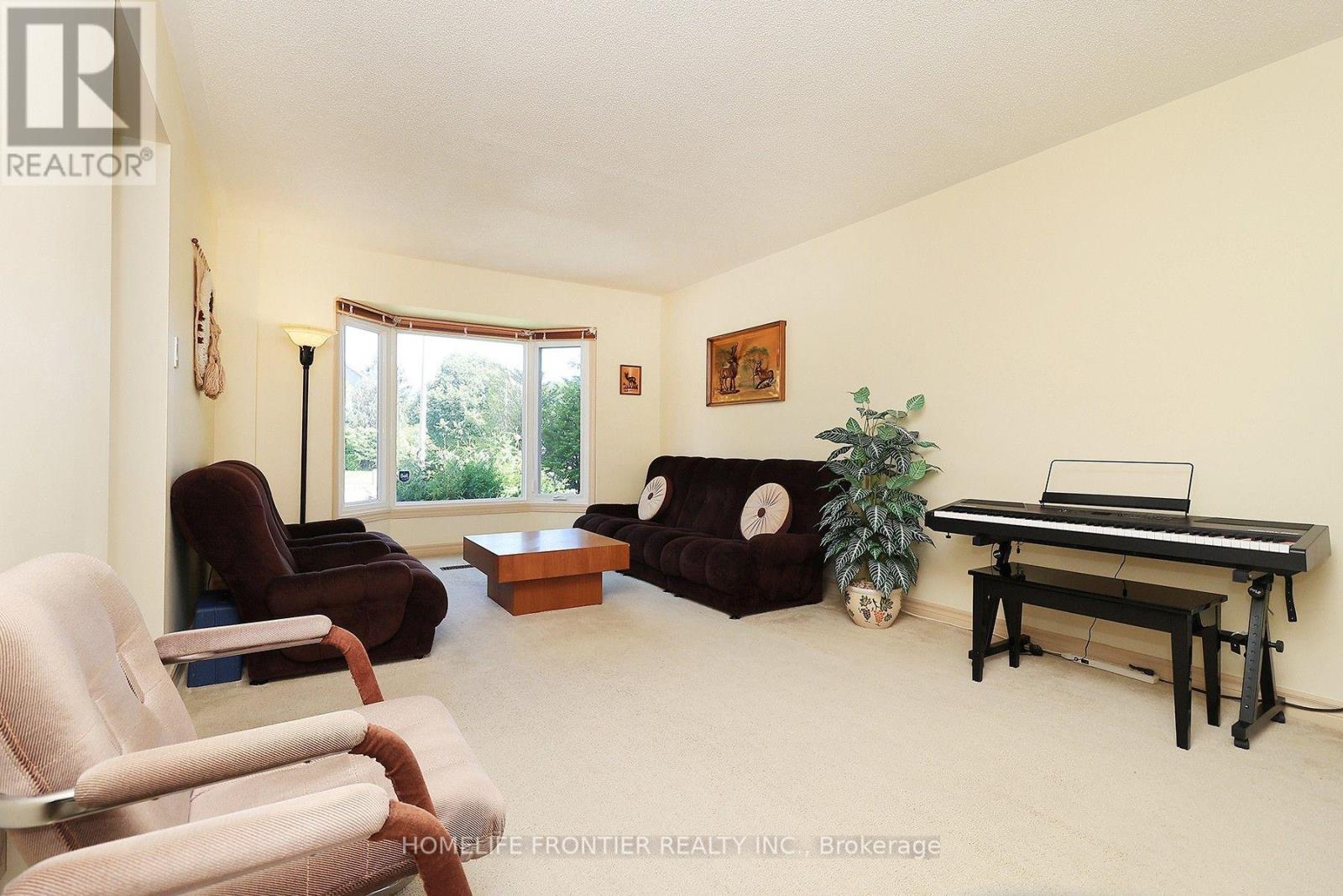 48 ASHFIELD DRIVE - 3