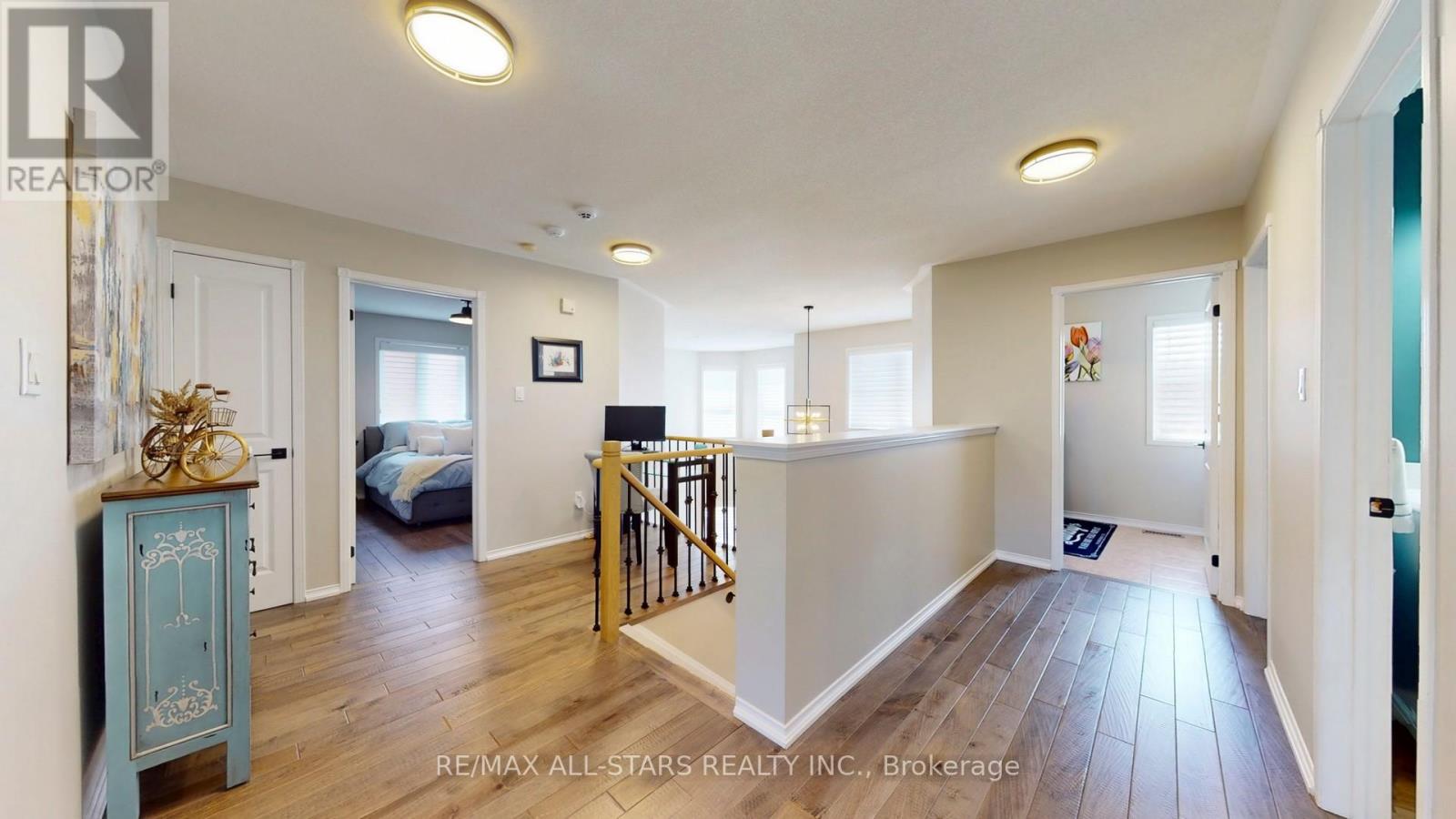 9 CONFEDERATION DRIVE - 24