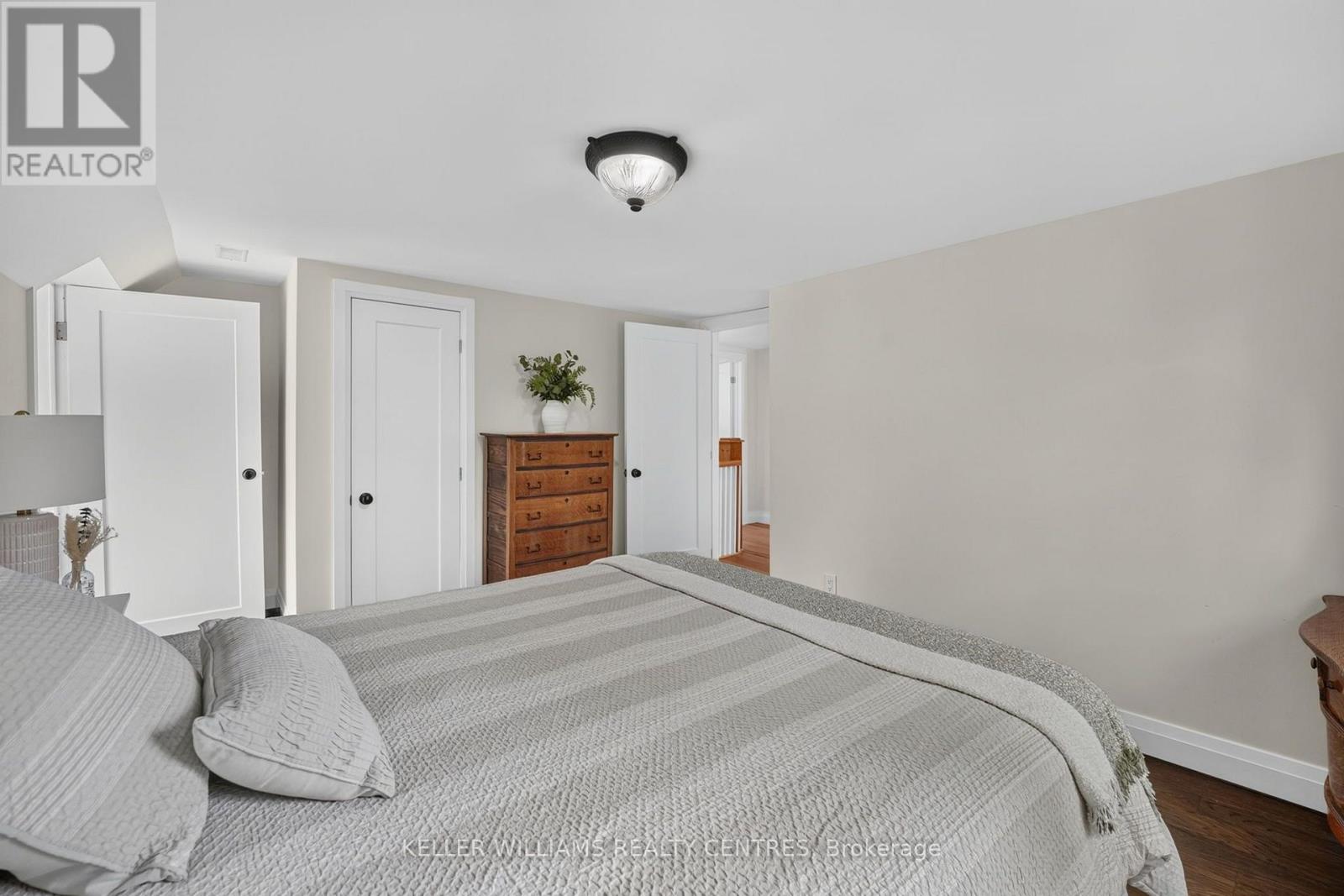 291 ELLEN STREET - 29