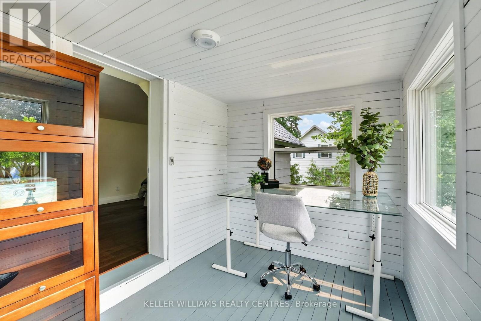 291 ELLEN STREET - 31