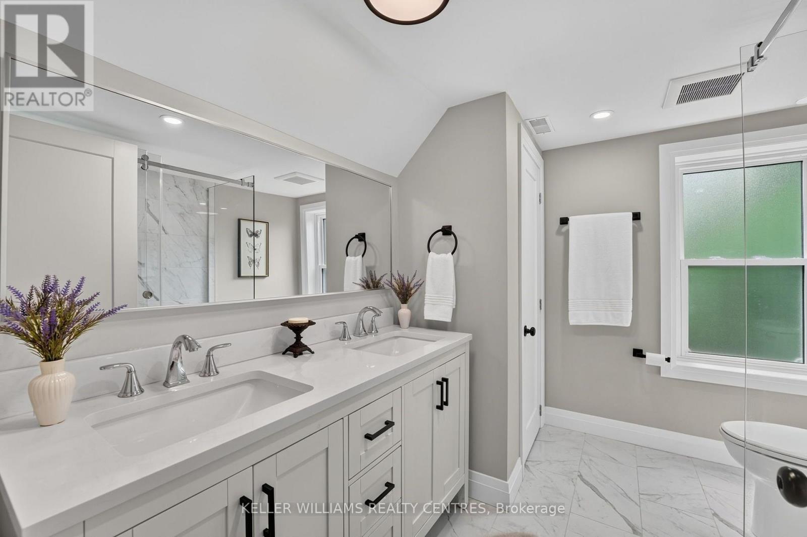 291 ELLEN STREET - 33