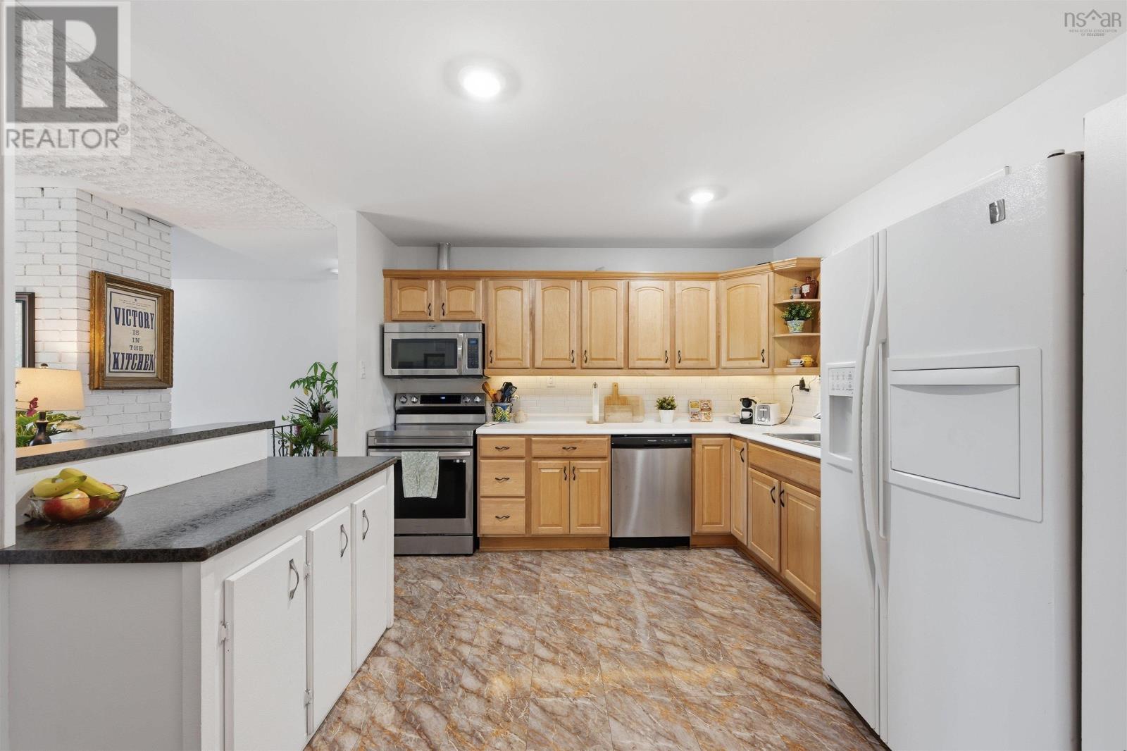 32 Martyn Drive - 14