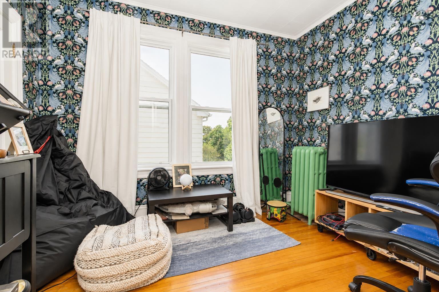 147 Howe Street - 31