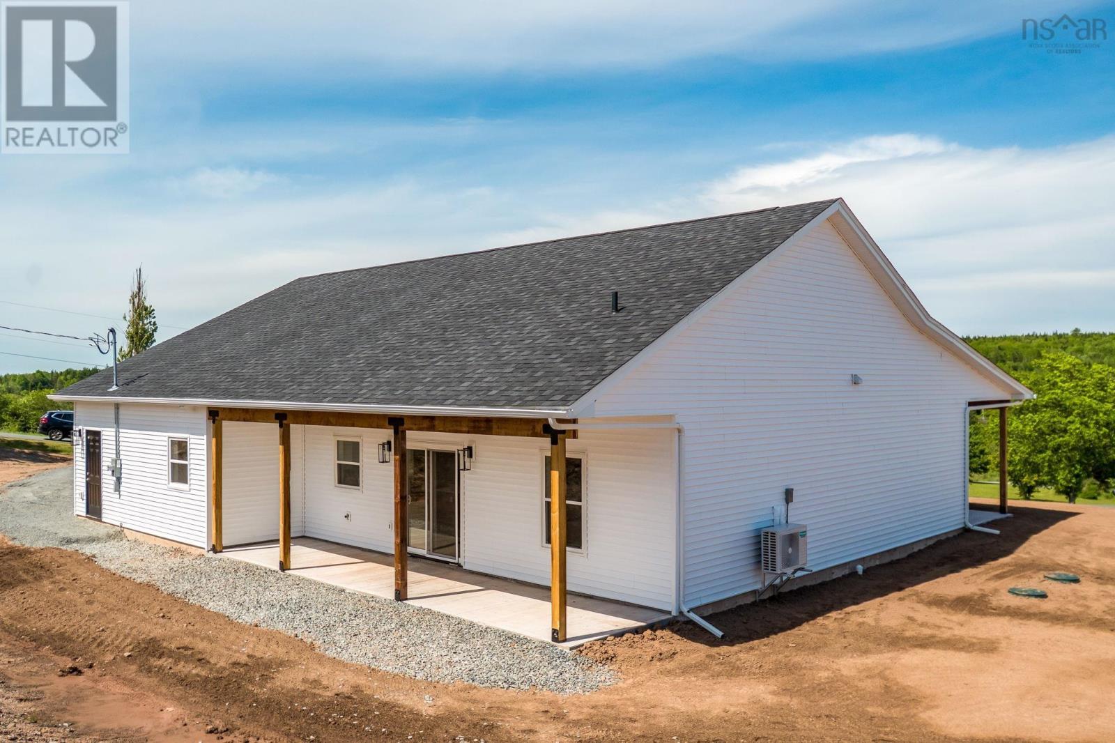 3905 Highway 357 - 38
