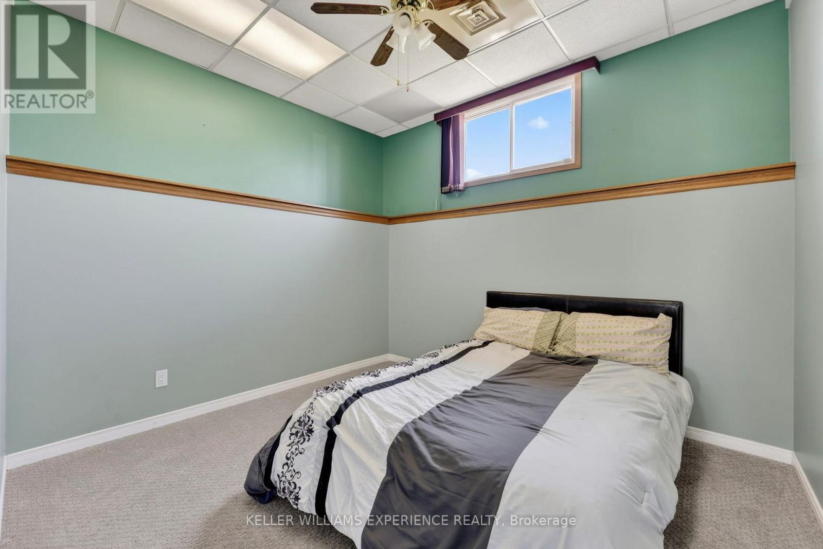 645 BAYVIEW DRIVE - 16