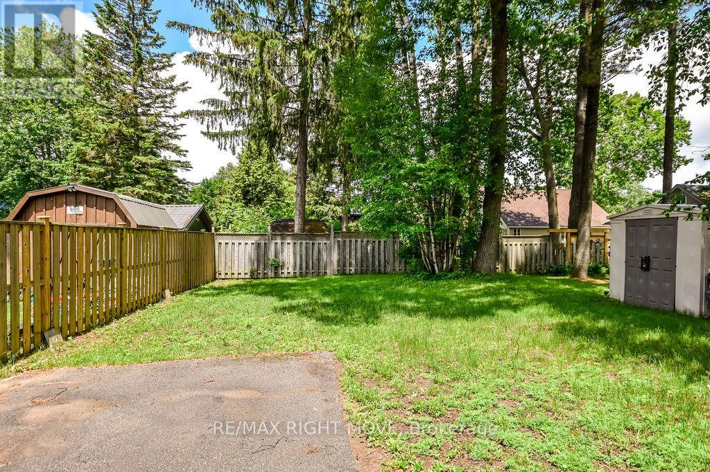 2956 LAKESIDE DRIVE - 39