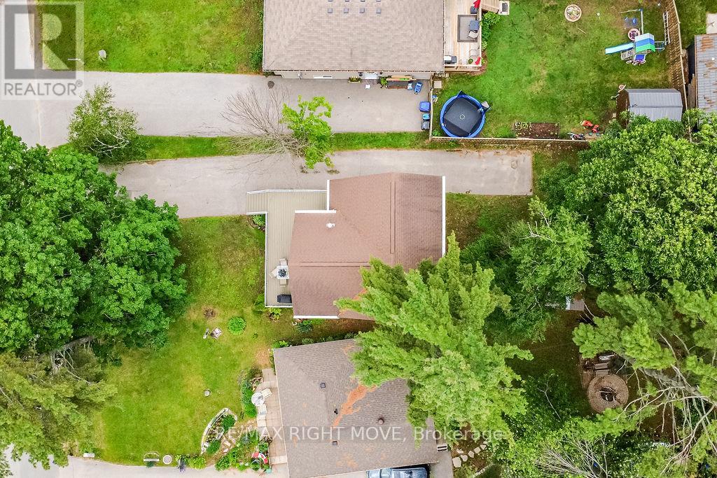 2956 LAKESIDE DRIVE - 45
