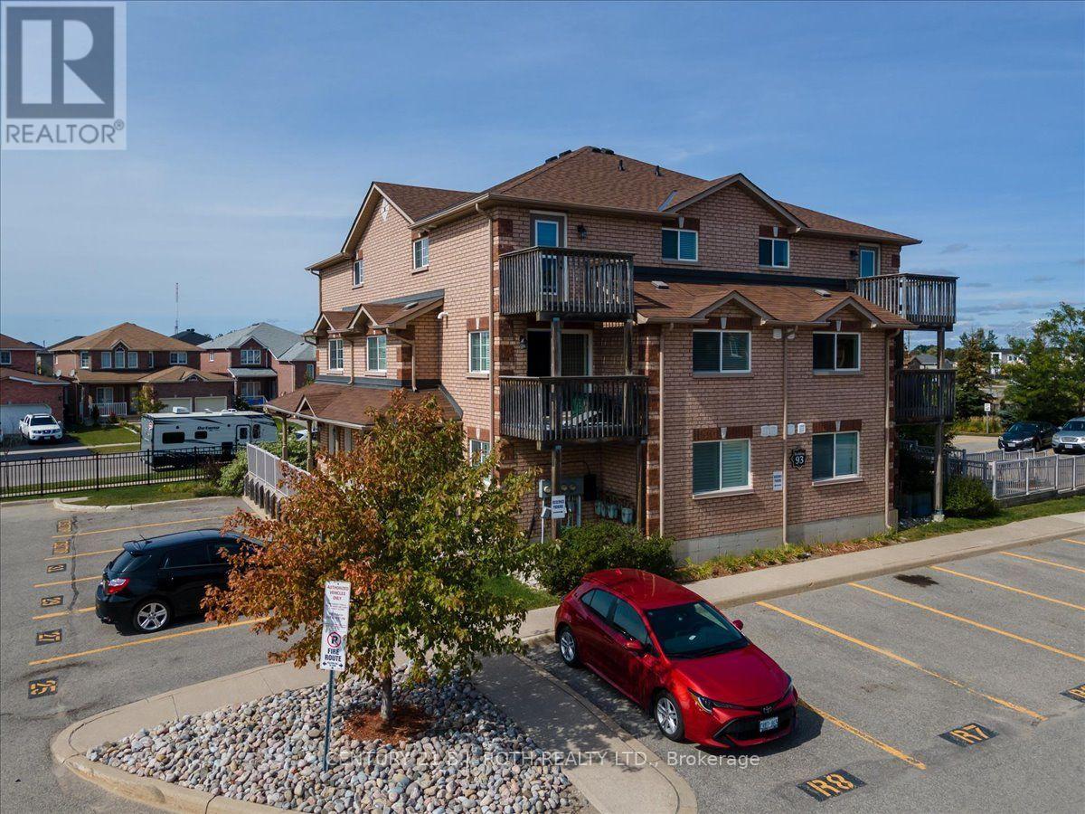 #5 93 GOODWIN DRIVE - 12