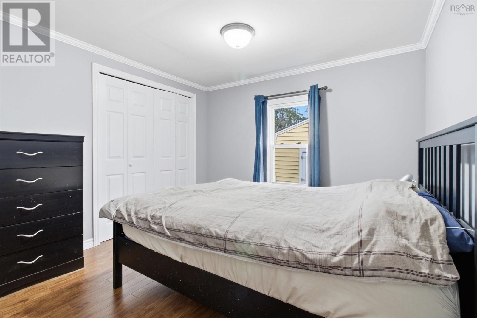 8 Sylvan Avenue - 17