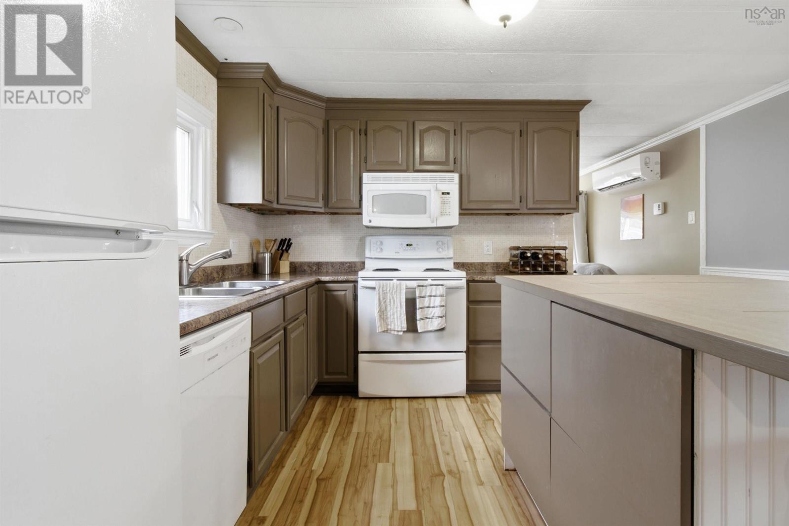 8 Sylvan Avenue - 9
