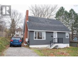 12 Lynch, Sydney River, NS B1S1V2 Photo 31