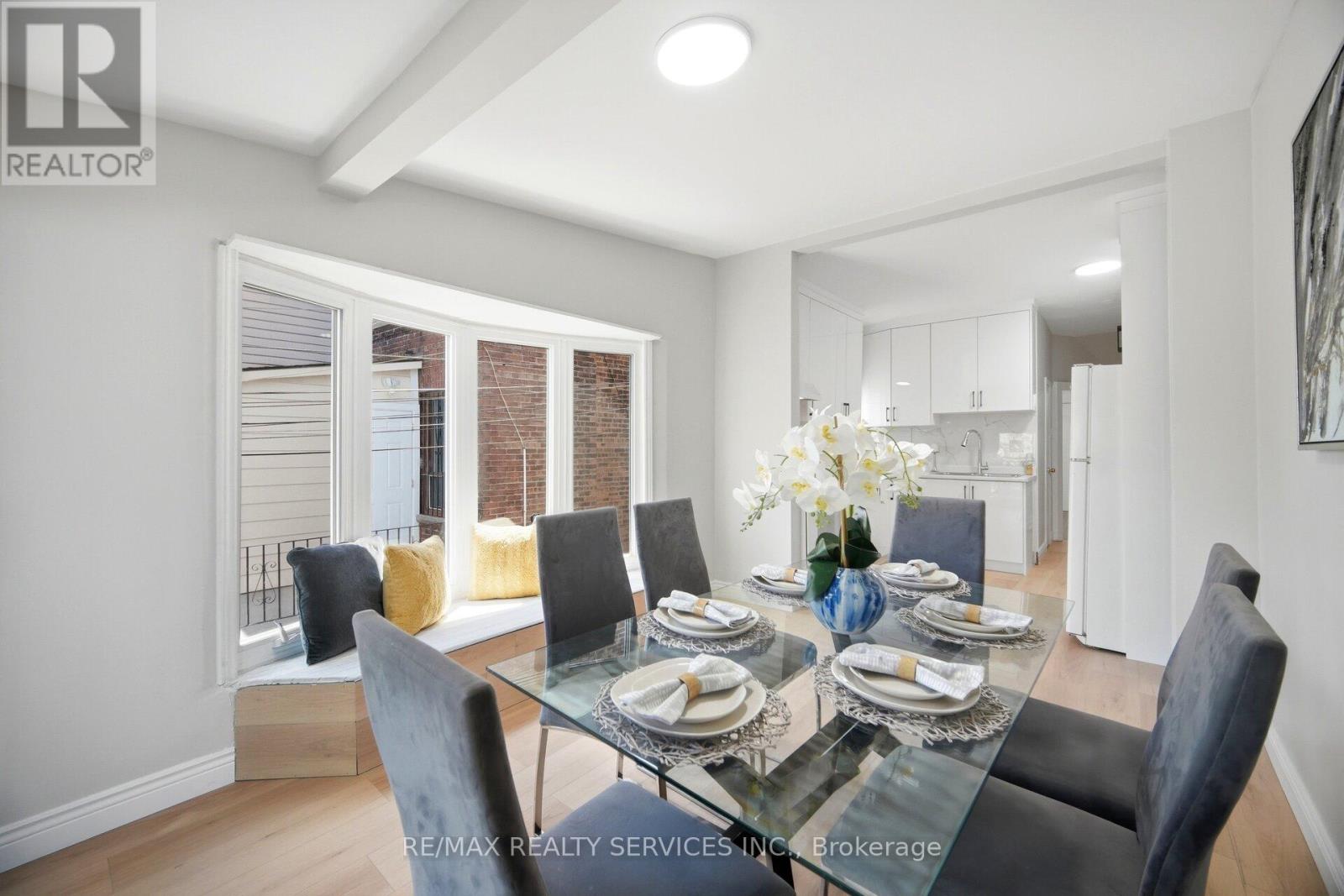 1147 DUFFERIN STREET - 12